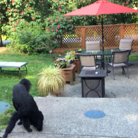 Coles Bay Vacation Retreat Villa North Saanich Exterior foto